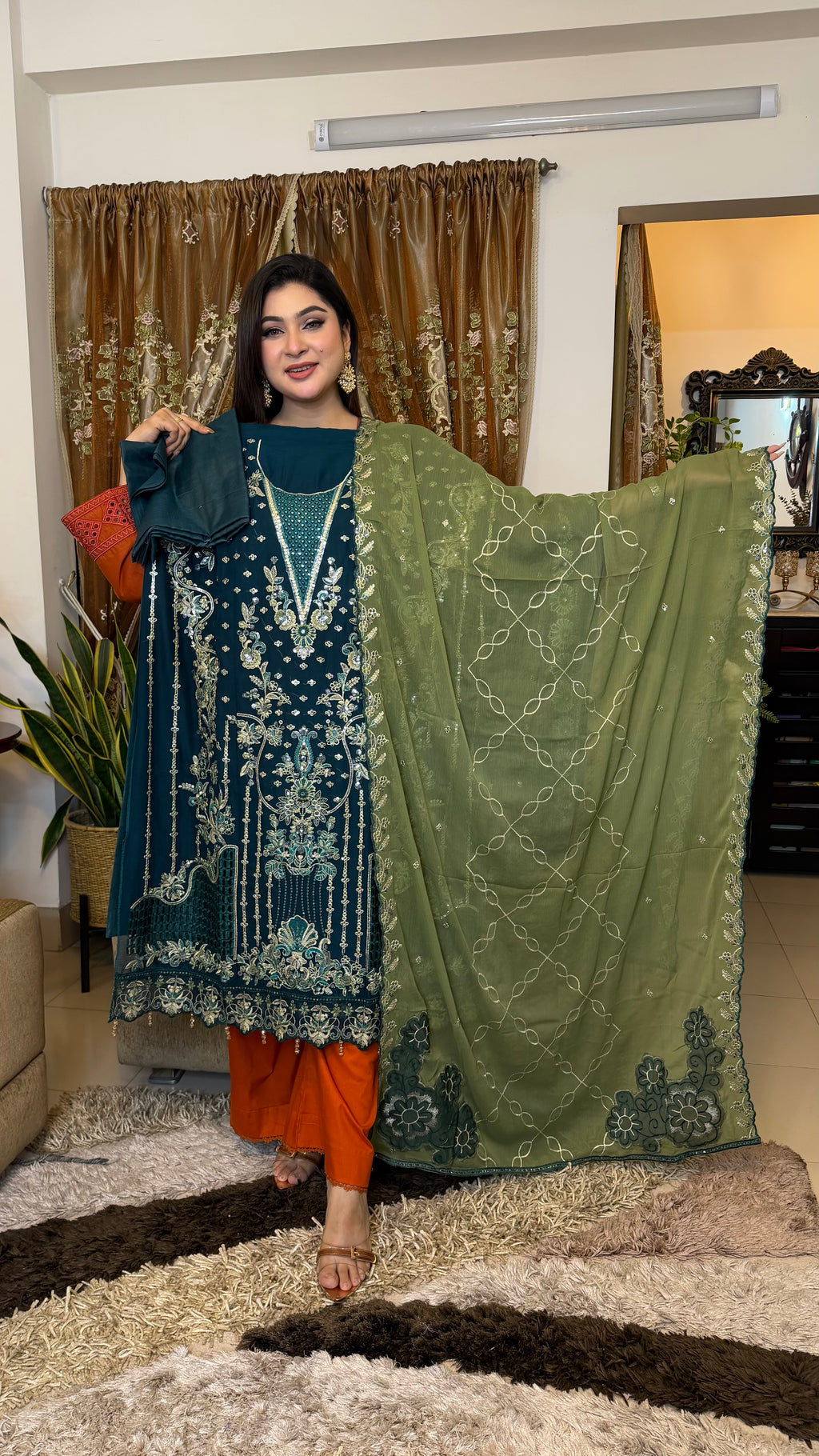 Pakistani Inspired Unstitched