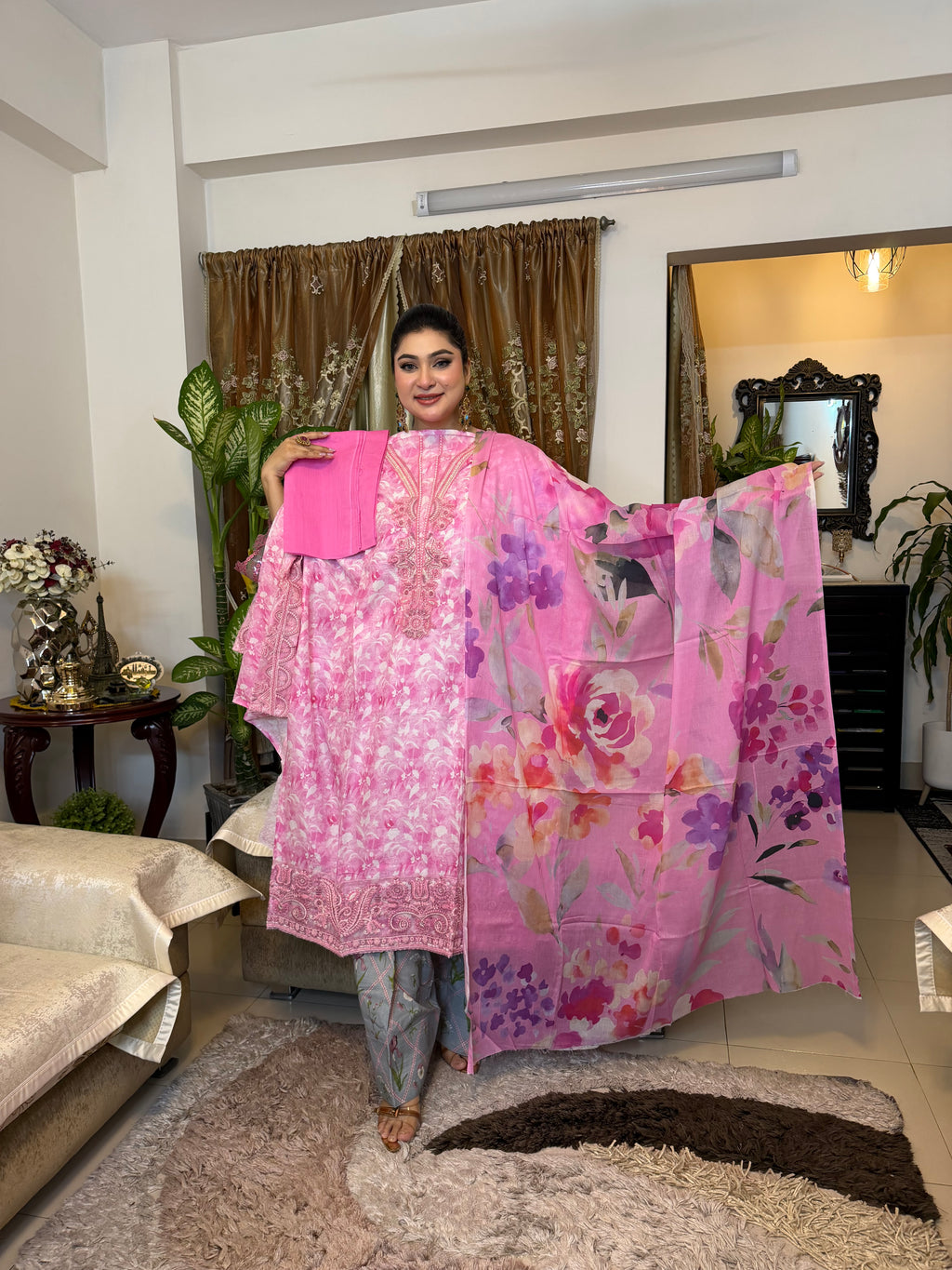 AFROZEH Unstitching