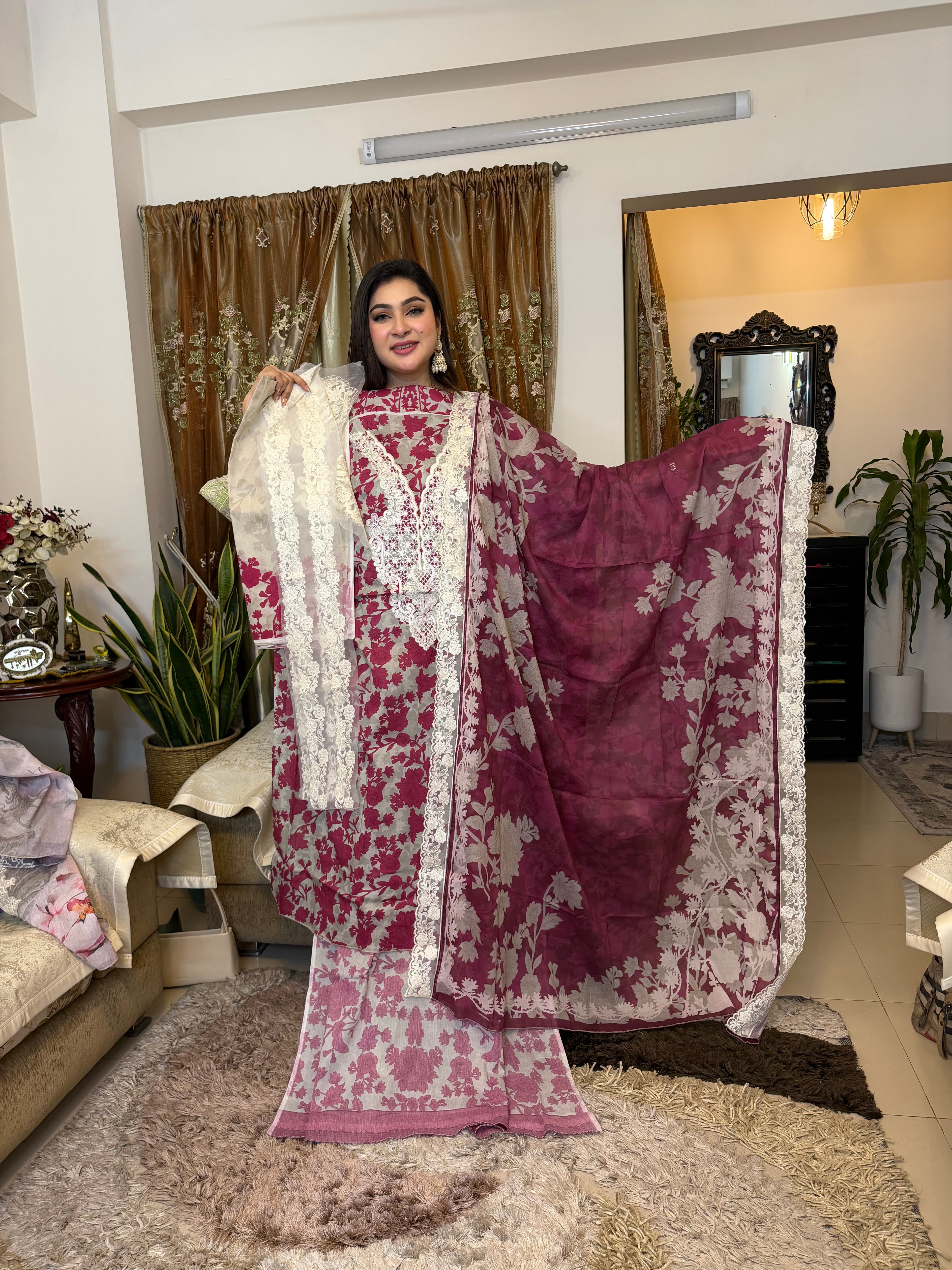 Zainab Chottani Unstitched